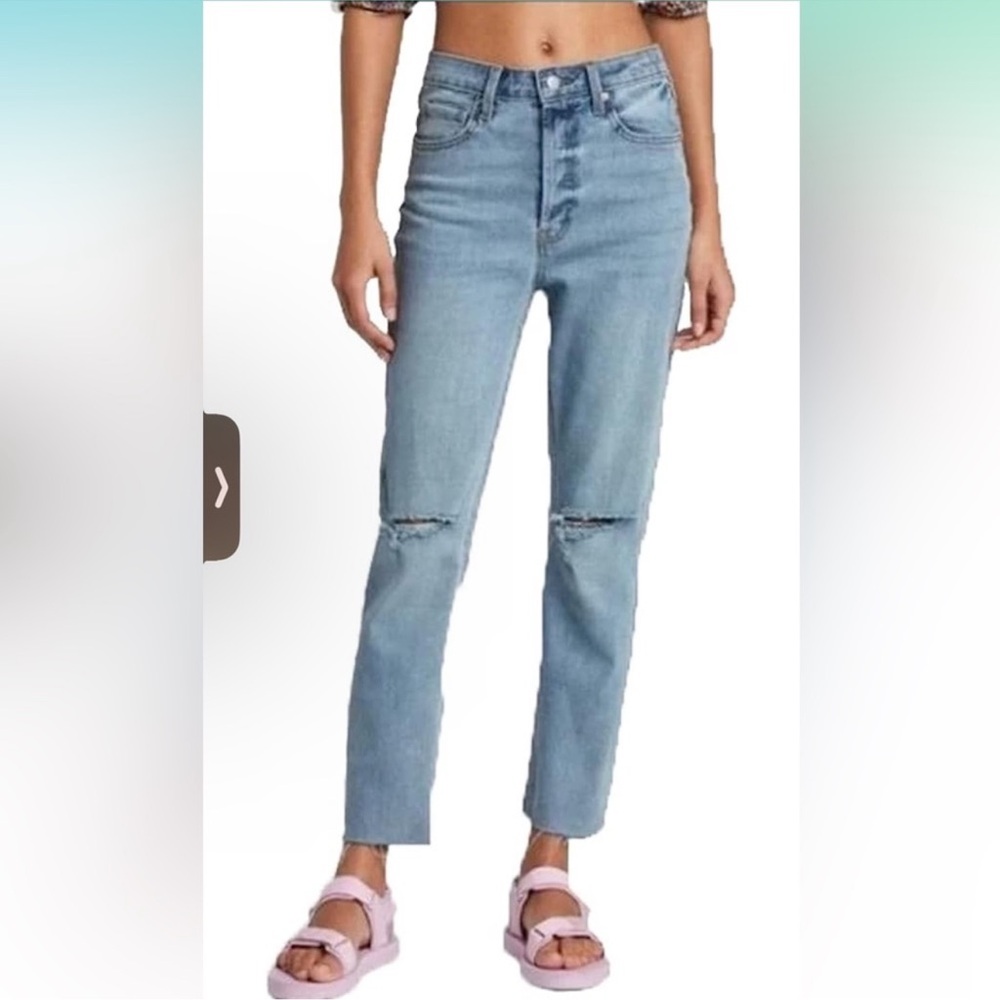 Wild Fable Highest Rise Slim Straight Jean in Medium Distressed Wash